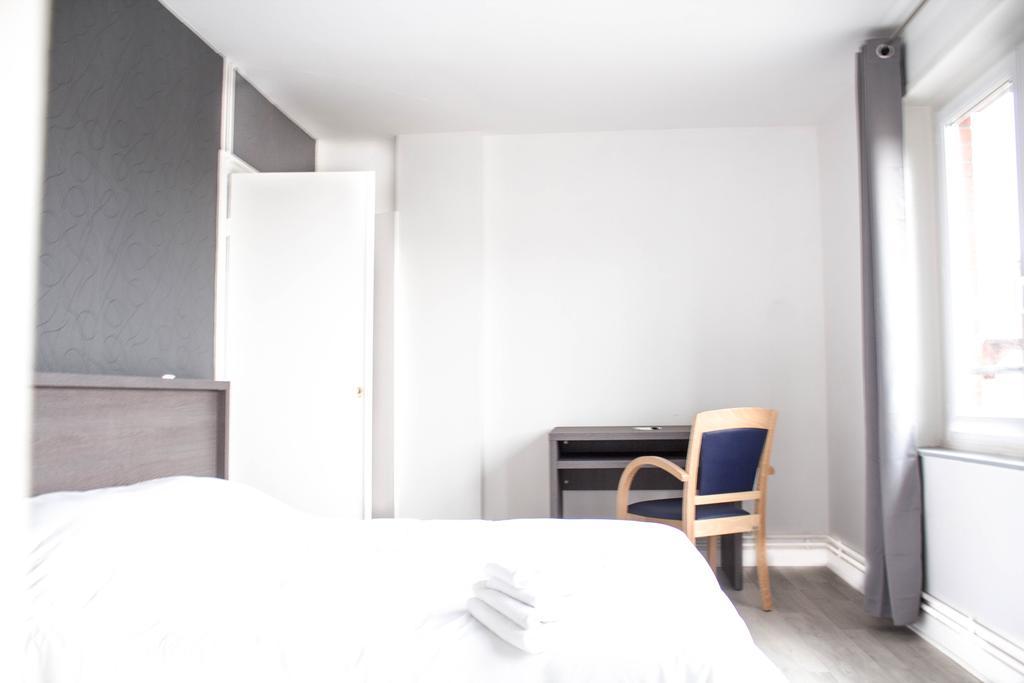 Hotel Le Jardin Lens Zimmer foto