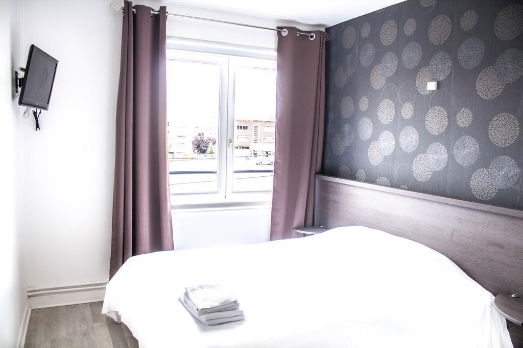 Hotel Le Jardin Lens Zimmer foto
