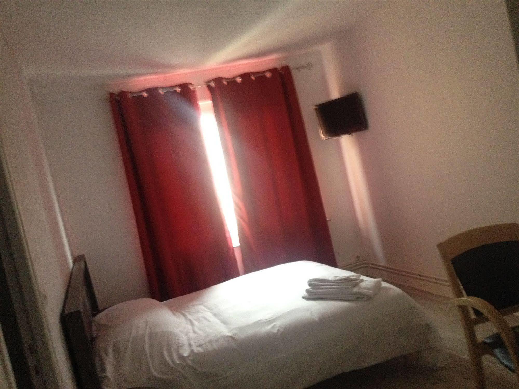 Hotel Le Jardin Lens Exterior foto